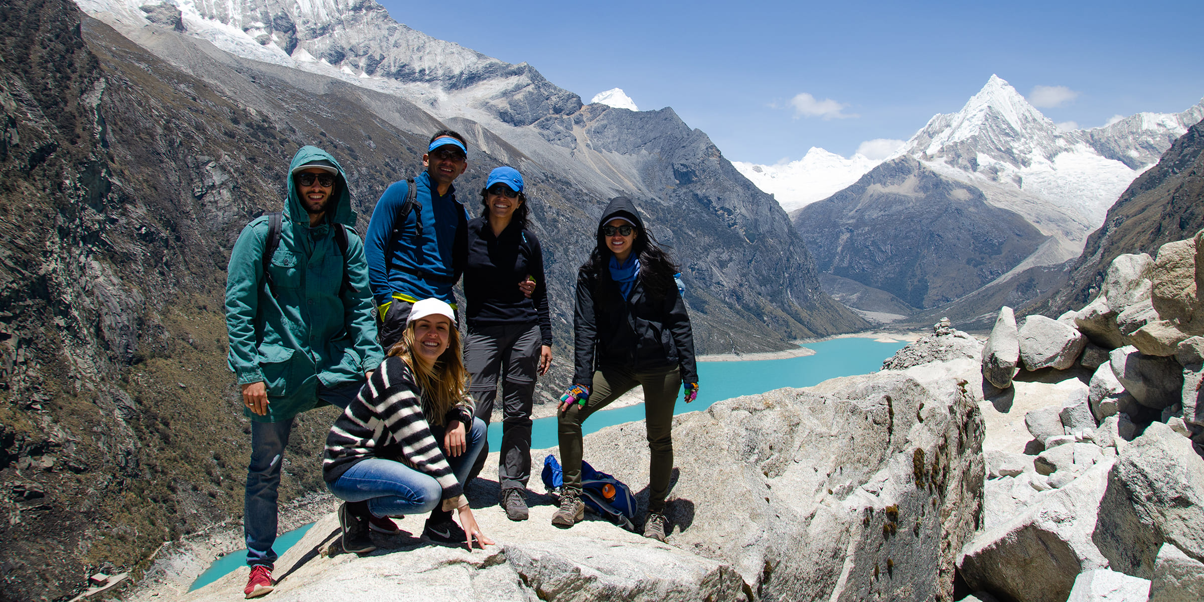 Trekking en la Cordillera Huayhuash: picos nevados y lagunas del circuito